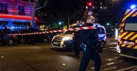 Paris’te bıçaklı saldırı: 1 ölü, 2 yaralı